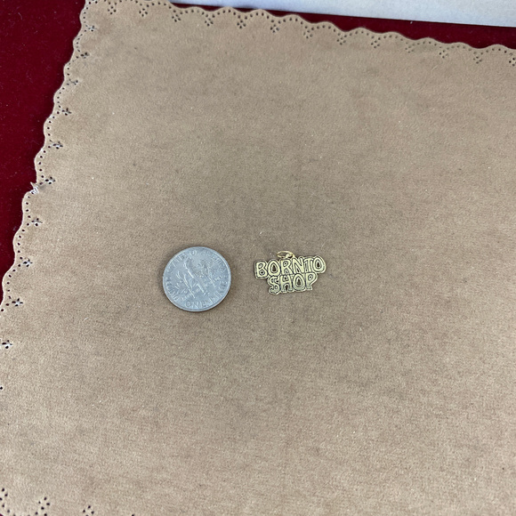 “Born to Shop" 14k solid gold charm - Picture 3 of 4